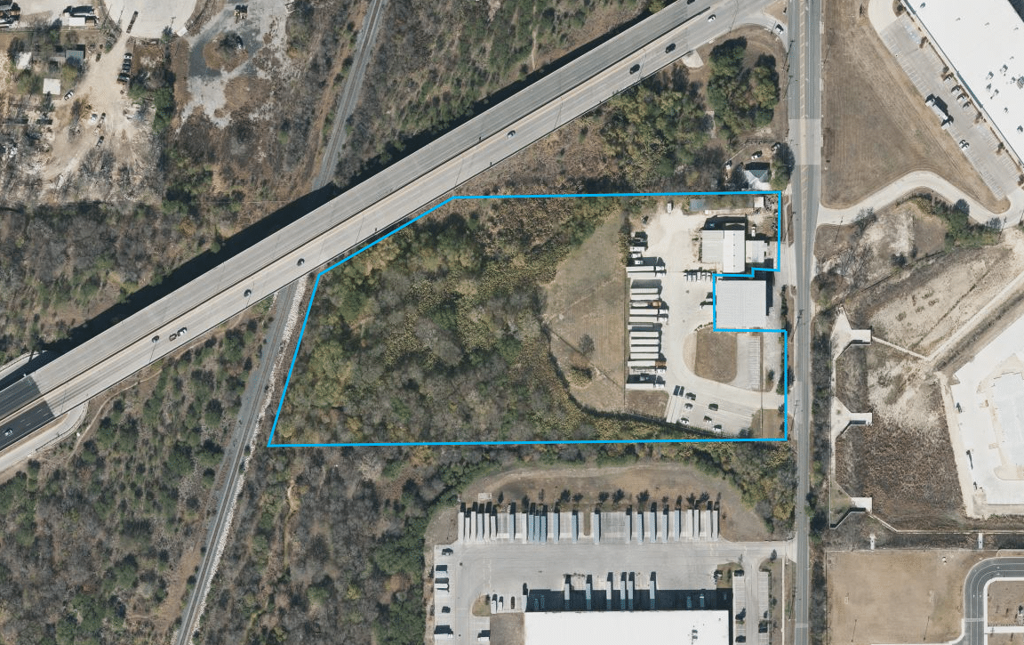 11515 N Weidner Rd, San Antonio, TX  - Centermark Commercial Real Estate